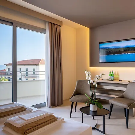 Palace Lido & 4* Marina di Cecina