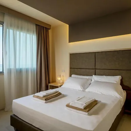 Palace Lido & Hotel