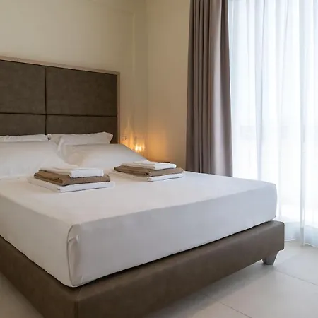 Hotel Palace Lido & 4*